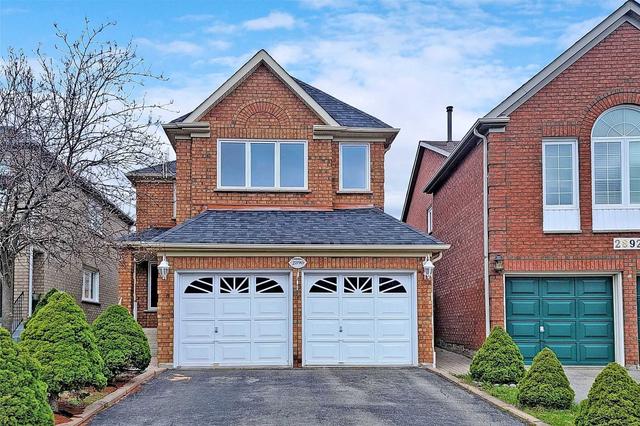 2890 Galleon Cres, House detached with 3 bedrooms, 3 bathrooms and 4 parking in Mississauga ON | Image 1