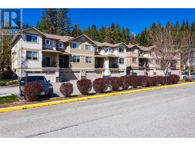 6 - 3277 Broadview Road, House attached with 3 bedrooms, 2 bathrooms and 4 parking in West Kelowna BC | Image 42