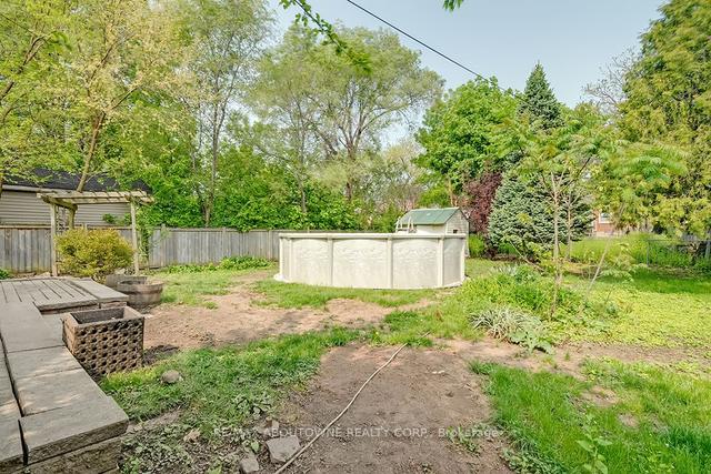 125 Elmwood Rd, House detached with 2 bedrooms, 2 bathrooms and 4 parking in Oakville ON | Image 13