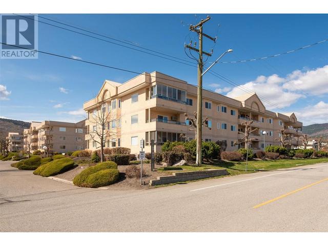 309 - 3850 Brown Road, Condo with 2 bedrooms, 2 bathrooms and 1 parking in West Kelowna BC | Image 2
