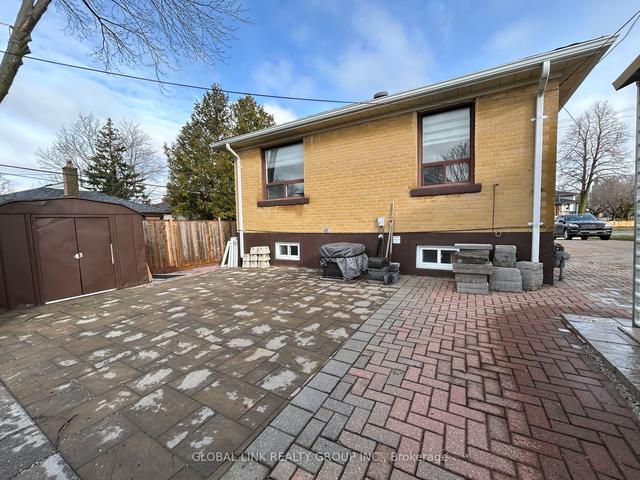 17 Brimorton Dr, House detached with 3 bedrooms, 5 bathrooms and 11 parking in Toronto ON | Image 28