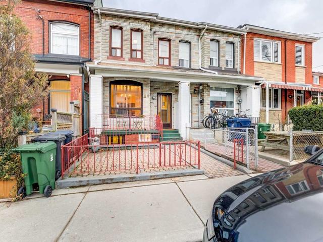 66 Palmerston Ave, House attached with 3 bedrooms, 2 bathrooms and 1 parking in Toronto ON | Image 1