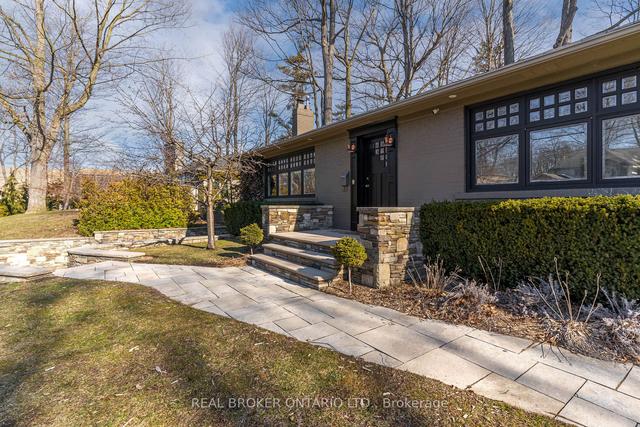 89 Holyrood Ave, House detached with 3 bedrooms, 4 bathrooms and 5 parking in Oakville ON | Image 23
