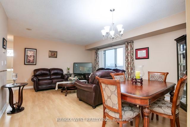 806 - 2088 Lawrence Ave, Condo with 2 bedrooms, 2 bathrooms and 1 parking in Toronto ON | Image 6