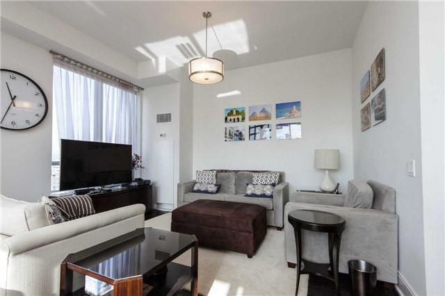 Lph3401 - 21 Balmuto St, Condo with 3 bedrooms, 4 bathrooms and 4 parking in Toronto ON | Image 12
