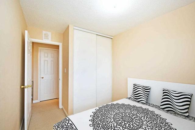 38 - 80 Acorn Pl, Townhouse with 3 bedrooms, 3 bathrooms and 2 parking in Mississauga ON | Image 9