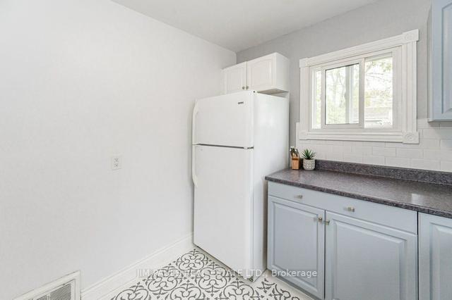 326 East 28th St, House detached with 2 bedrooms, 2 bathrooms and 2 parking in Hamilton ON | Image 11