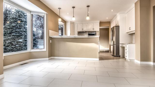304 Varsity Estates Place Nw, House detached with 3 bedrooms, 3 bathrooms and 4 parking in Calgary AB | Image 13