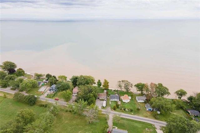 2586 Lakeshore Rd, House detached with 2 bedrooms, 1 bathrooms and 4 parking in Haldimand County ON | Image 33