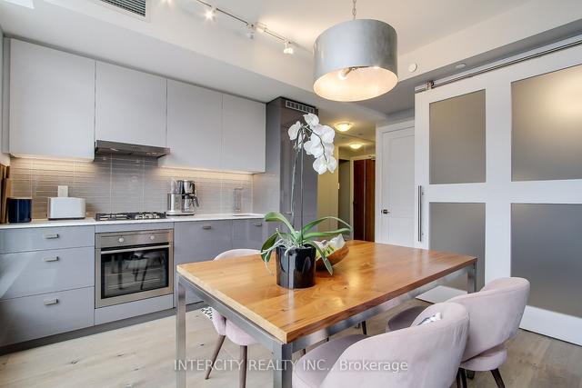 710 - 835 St. Clair Ave W, Condo with 2 bedrooms, 2 bathrooms and 1 parking in Toronto ON | Image 39