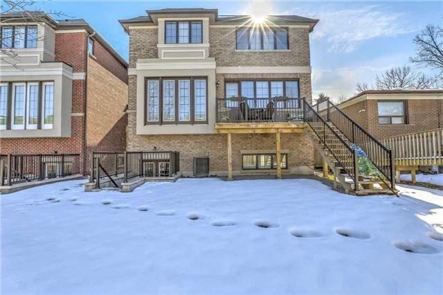 116 Frontenac Ave, House detached with 5 bedrooms, 5 bathrooms and 4 parking in Toronto ON | Image 20