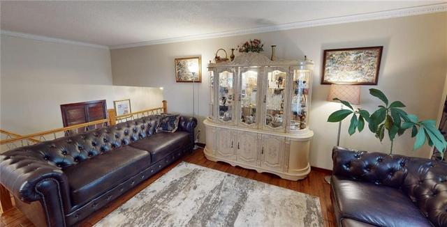 7099 Rosseau Place, House detached with 4 bedrooms, 2 bathrooms and 6 parking in Niagara Falls ON | Image 10