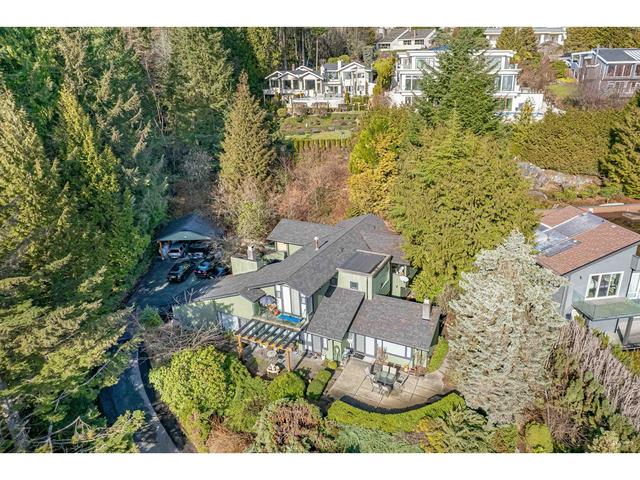 1145 Groveland Court, House detached with 4 bedrooms, 5 bathrooms and null parking in West Vancouver BC | Card Image