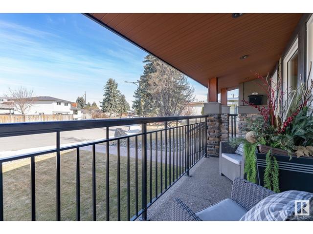 11603 49 Av Nw, House detached with 5 bedrooms, 3 bathrooms and null parking in Edmonton AB | Image 3