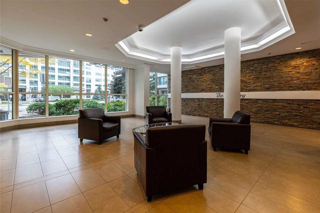 1215 - 250 Webb Dr, Condo with 2 bedrooms, 2 bathrooms and 1 parking in Mississauga ON | Image 35