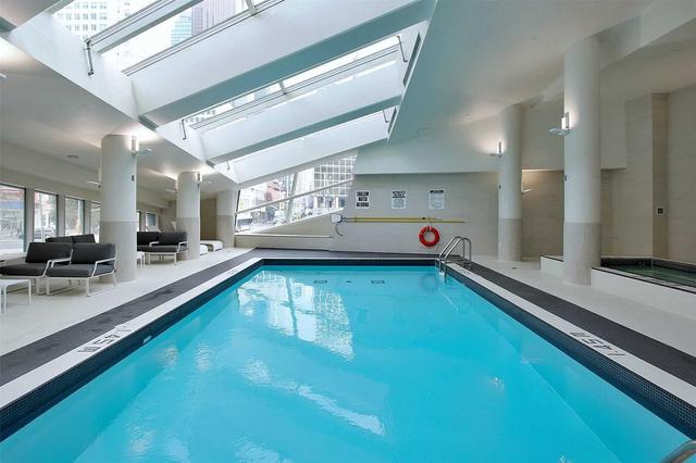 1407 - 8 The Esplande Ave, Condo with 1 bedrooms, 1 bathrooms and 0 parking in Toronto ON | Image 22
