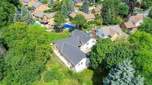 14 Lennox Crt, House detached with 4 bedrooms, 5 bathrooms and 8 parking in Brampton ON | Image 1