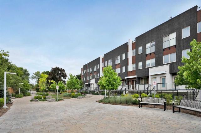th25 - 780 Sheppard Ave E, Townhouse with 2 bedrooms, 2 bathrooms and 2 parking in Toronto ON | Image 16