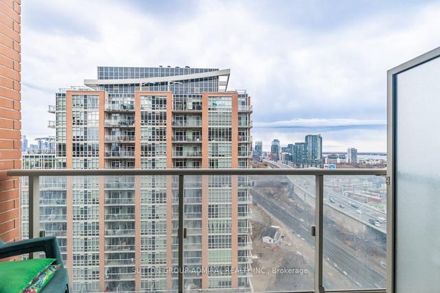 2002 - 75 East Liberty St, Condo with 0 bedrooms, 1 bathrooms and 1 parking in Toronto ON | Image 2