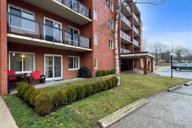 105 - 131 Taunton Rd E, Condo with 1 bedrooms, 1 bathrooms and 1 parking in Oshawa ON | Image 7