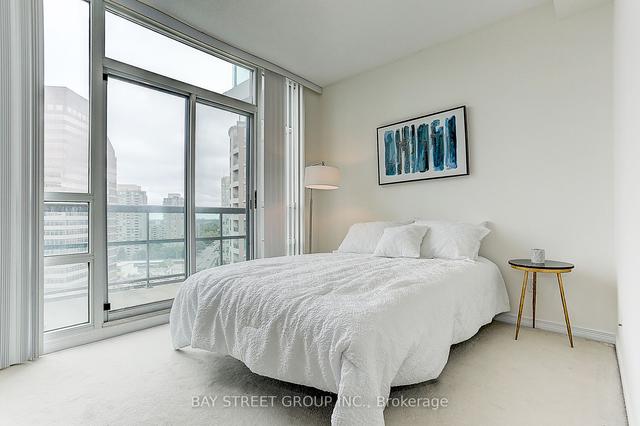 2011 - 509 Beecroft Rd, Condo with 2 bedrooms, 2 bathrooms and 1 parking in Toronto ON | Image 21