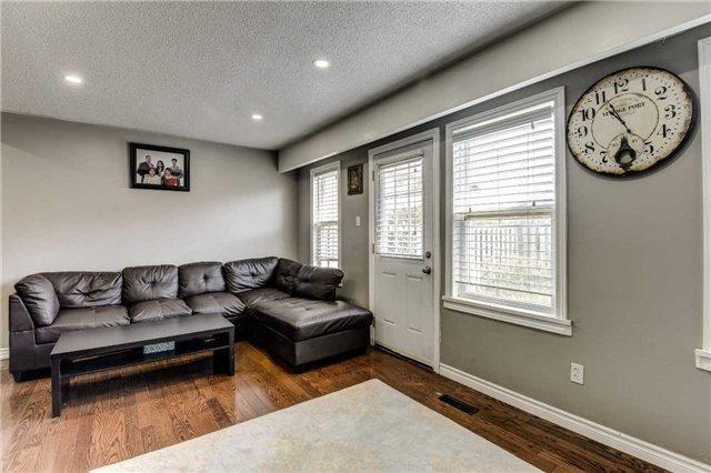 8 - 7255 Dooley Dr, Townhouse with 3 bedrooms, 3 bathrooms and 3 parking in Mississauga ON | Image 5