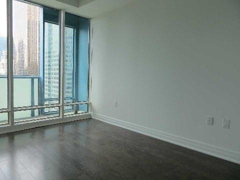2103 - 8 The Esplanade St, Condo with 1 bedrooms, 1 bathrooms and 1 parking in Toronto ON | Image 7