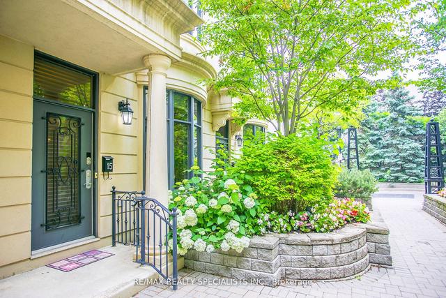15 - 25 Elkhorn Dr S, Townhouse with 3 bedrooms, 5 bathrooms and 2 parking in Toronto ON | Image 12
