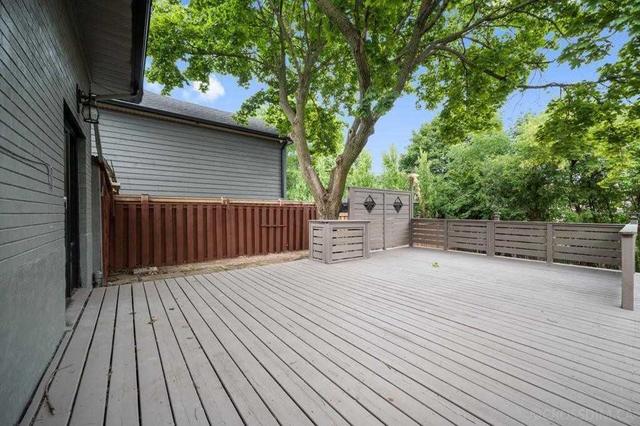 2082 Hixon St, House detached with 3 bedrooms, 2 bathrooms and 4 parking in Oakville ON | Image 14