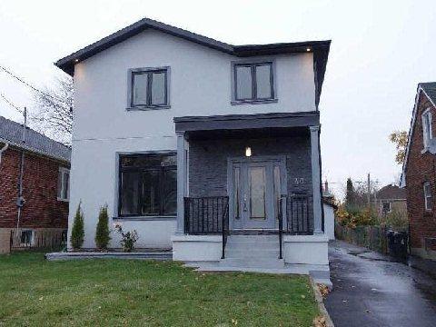 40 Guild Hall Dr, House detached with 4 bedrooms, 4 bathrooms and 5 parking in Toronto ON | Image 1