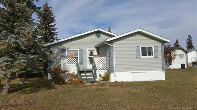 7822 97 Avenue, Home with 3 bedrooms, 2 bathrooms and 2 parking in Peace River AB | Image 1