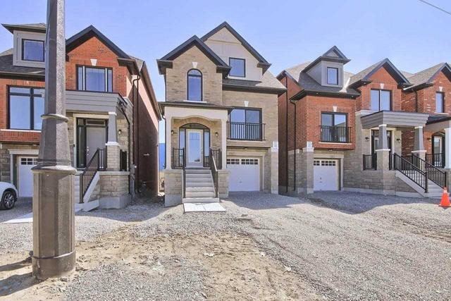 86 Velia Crt, House detached with 3 bedrooms, 3 bathrooms and 2 parking in Vaughan ON | Image 4