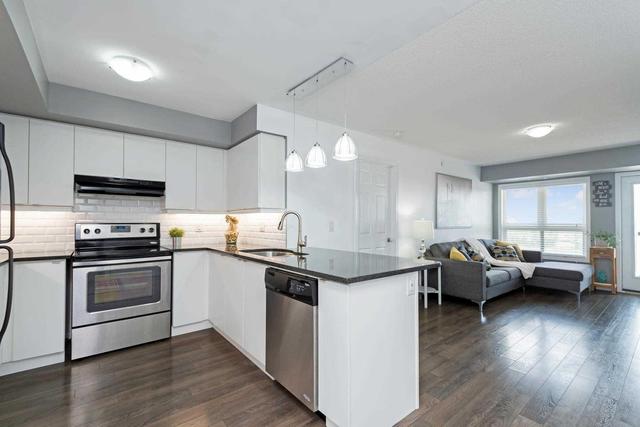 408 - 1045 Nadalin Hts, Condo with 2 bedrooms, 2 bathrooms and 2 parking in Milton ON | Image 4