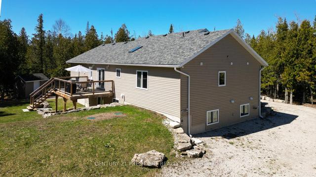 114 Pike St, House detached with 2 bedrooms, 2 bathrooms and 10 parking in Northern Bruce Peninsula ON | Image 17
