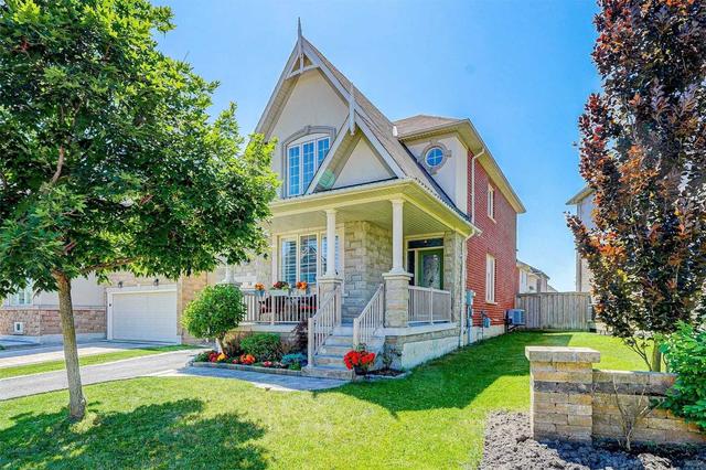 38 Vandervoort Dr, House detached with 3 bedrooms, 4 bathrooms and 3 parking in Richmond Hill ON | Image 12