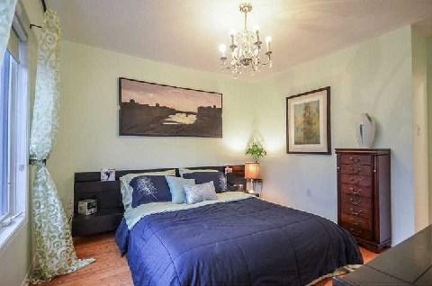 th4 - 130 Tenth St, Townhouse with 2 bedrooms, 3 bathrooms and 2 parking in Toronto ON | Image 5