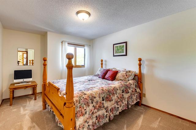 148 Scandia Hill Nw, House detached with 4 bedrooms, 2 bathrooms and 4 parking in Calgary AB | Image 32