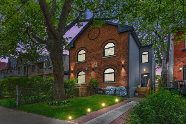 108 Morse St, House detached with 3 bedrooms, 3 bathrooms and 3 parking in Toronto ON | Image 1