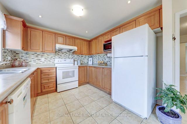 112 Upper Rouge Tr, House detached with 4 bedrooms, 4 bathrooms and 4 parking in Toronto ON | Image 37