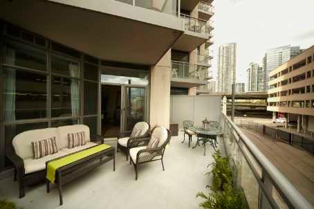 213 - 410 Queens Quay W, Condo with 1 bedrooms, 1 bathrooms and 1 parking in Toronto ON | Image 6