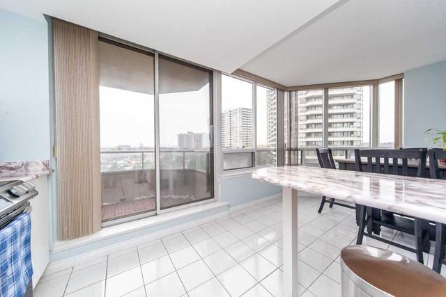 682 - 1 Greystone Walk Dr, Condo with 2 bedrooms, 2 bathrooms and 1 parking in Toronto ON | Image 8