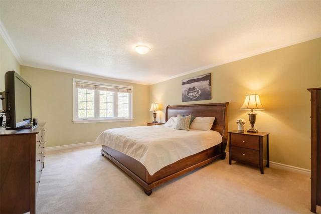 2583 Oak Row Cres, House detached with 4 bedrooms, 3 bathrooms and 4 parking in Mississauga ON | Image 10