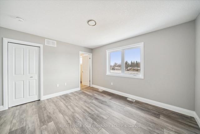 2 - 182 Bridge Cres, House attached with 4 bedrooms, 4 bathrooms and 3 parking in Minto ON | Image 10
