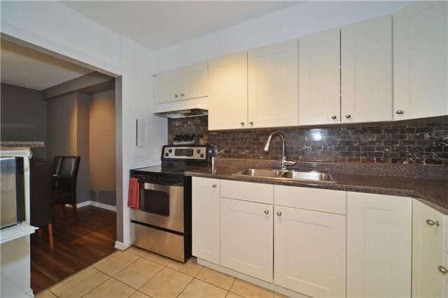 1803 - 3390 Weston Rd, Condo with 2 bedrooms, 1 bathrooms and 1 parking in Toronto ON | Image 11