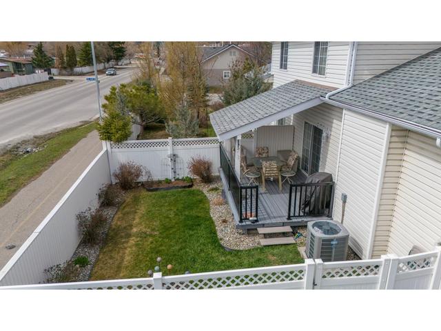 a - 1001 23rd Avenue N, House attached with 2 bedrooms, 2 bathrooms and null parking in Cranbrook BC | Image 50