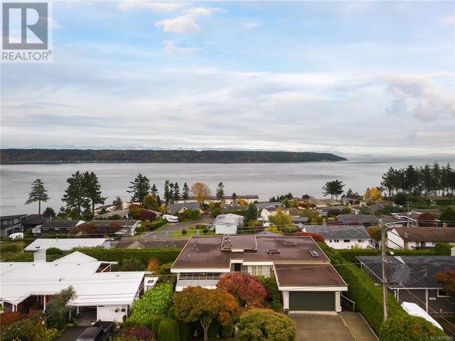 141 Thulin St S, House detached with 5 bedrooms, 4 bathrooms and 2 parking in Campbell River BC | Image 3