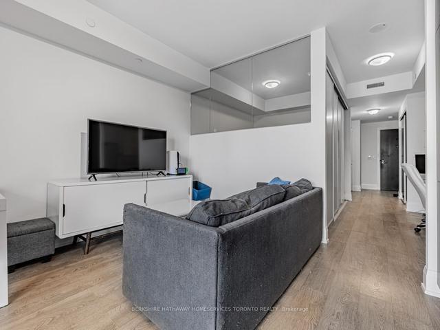 1211 - 101 Erskine Ave, Condo with 1 bedrooms, 1 bathrooms and 0 parking in Toronto ON | Image 10