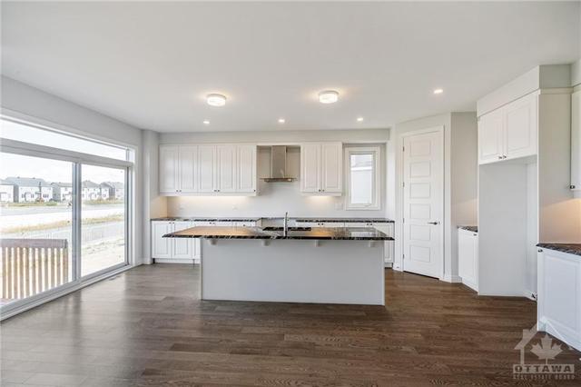 923 Nokomis Place, House detached with 4 bedrooms, 4 bathrooms and 4 parking in Ottawa ON | Image 7