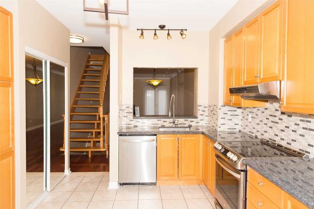 4 Jessie Dr, House attached with 3 bedrooms, 3 bathrooms and 2 parking in Toronto ON | Image 28