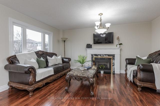 573 Phoebe Cres, House detached with 3 bedrooms, 3 bathrooms and 4 parking in Burlington ON | Image 16